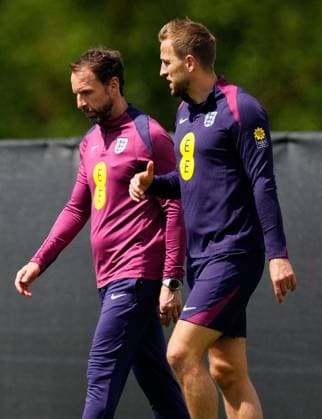 England manager Gareth Southgate and Harry Kane of England England Training Session and press conference, PK, Pressekonferenz UEFA European Championship, EM, Europameisterschaft 2024, Group C, Football, Spa & Golf Resort Weimarer Land, Blankenhain, Germany, 22 Jun 2024 EDITORIAL USE ONLY No use with unauthorised audio, video, data, fixture lists, club league logos or live services. Online in-match use limited to 120 images, no video emulation. No use in betting, games or single club league player publications.  Copyright: xDavexShopland Shutterstockx 14548012n