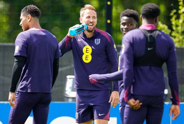 Harry Kane of England England Training Session and press conference, PK, Pressekonferenz UEFA European Championship, EM, Europameisterschaft 2024, Group C, Football, Spa & Golf Resort Weimarer Land, Blankenhain, Germany, 22 Jun 2024 EDITORIAL USE ONLY No use with unauthorised audio, video, data, fixture lists, club league logos or live services. Online in-match use limited to 120 images, no video emulation. No use in betting, games or single club league player publications.  Copyright: xDavexShopland Shutterstockx 14548012am