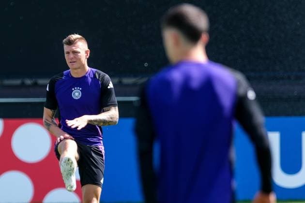 Toni Kroos (Deutschland , 08), GER, EURO 2024, Abschlusstraining Deutschland, vor Schweiz vs Deutschland, Fussball Europameisterschaft, Herzogenaurach, 22.06.2024 GER, EURO 2024, Abschlusstraining Deutschland, vor Schweiz vs Deutschland, Fussball Europameisterschaft, Herzogenaurach, 22.06.2024 Herzogenaurach Copyright: xEibner-Pressefoto FlorianxWieganx EP_FWD