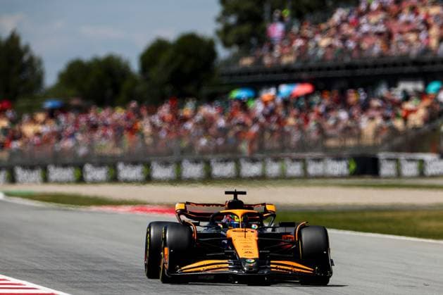 Oscar Piastri of Australia and McLaren in Aktion, Qualifying, F1 Grand Prix of Spain, Circuit de Barcelona-Catalunya am 22. June 2024 in Barcelona, Spain. (Foto von Diogo Cardoso DeFodi Images) Oscar Piastri of Australia and McLaren in action, Qualifying, F1 Grand Prix of Spain, Circuit de Barcelona-Catalunya on June 22, 2024 in Barcelona, Spain. (Photo by Diogo Cardoso DeFodi Images) Defodi-645_f1spa20240622_1450