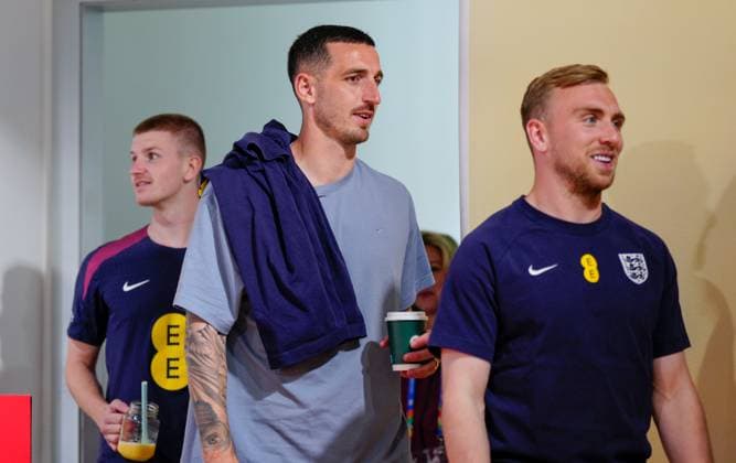 Jarrod Bowen Lewis Dunk and Adam Wharton of England arrive at media centre England Training Session and press conference, PK, Pressekonferenz UEFA European Championship, EM, Europameisterschaft 2024, Group C, Football, Spa & Golf Resort Weimarer Land, Blankenhain, Germany, 22 Jun 2024 EDITORIAL USE ONLY No use with unauthorised audio, video, data, fixture lists, club league logos or live services. Online in-match use limited to 120 images, no video emulation. No use in betting, games or single club league player publications. Copyright: xDavexShopland Shutterstockx 14548012cj
