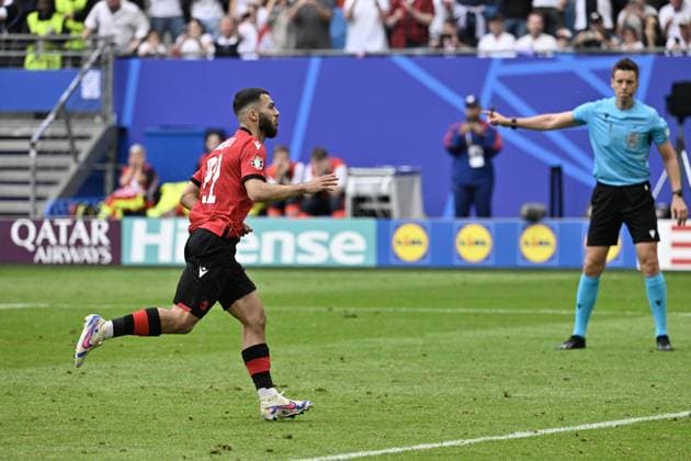 Georges Mikautadze (GEO) celebrates his goal from the penalty kick (1:0) during the Group F match of the European Football Championship: Georgia vs Czechia, in Hamburg, Germany, on June 22, 2024. (CTKxPhoto VitxSimanek) CTKPhotoP2024062203924  CTKPhotoP2024062203924