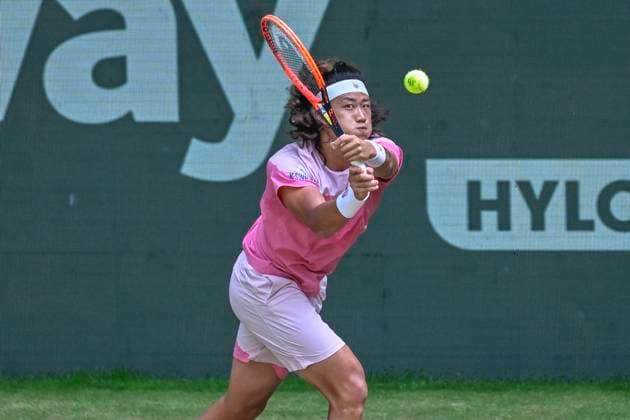 Zhizhen Zhang CHN 22.06.2024 Tennis Terra Wortmann Open, ATP, Tennis Herren World Tour 500, , OWL ARENA, Halle (Westfalen), NRW Germany