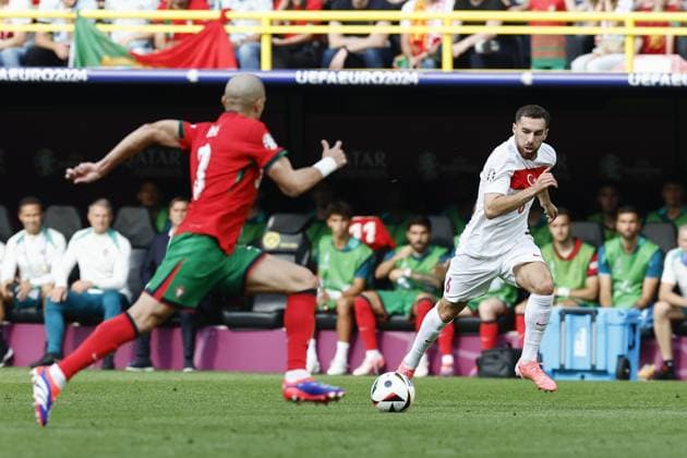 DORTMUND, Signal Iduna Park, 22-06-2024 , European Football Championship Euro2024, Group stage match no.23 between Turkiye and Portugal. (L-R) Portugal player Pepe, Turkiye player Orkun Kokcu Turkiye - Portugal (Euro2024)  x25565566x Copyright: