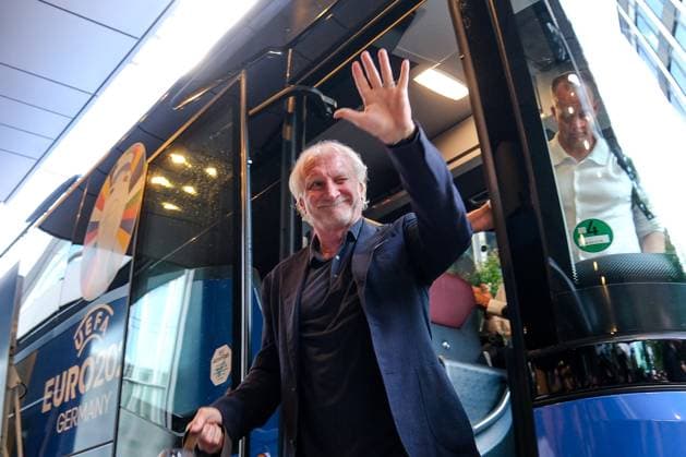 Rudi Voeller (Deutschland, DFB Sportdirektor), GER, EURO 2024, Ankunft der Deutschen Mannschaft in Frankfurt am Main, Fussball Europameisterschaft, 22.06.2024 GER, EURO 2024, Ankunft der Deutschen Mannschaft in Frankfurt am Main, Fussball Europameisterschaft, 22.06.2024 Frankfurt am Main Copyright: xEibner-Pressefoto FlorianxWieganx EP_FWD