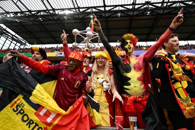 Belgium v Romania Group E - UEFA EURO, EM, Europameisterschaft,Fussball 2024 COLOGNE, GERMANY - JUNE 22 : Supporters and fans ahead of the UEFA EURO 2024 European Football Championship tournament group E stage match between Belgium and Romania at Cologne Stadium on June 22, 2024 in Cologne, Germany, 22 06 2024 Cologne Germany  Copyright: xPeterxDexVoechtx