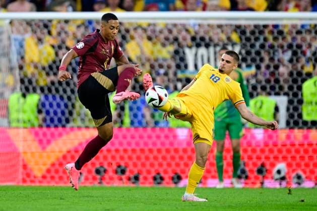 Belgium v Romania Group E - UEFA EURO, EM, Europameisterschaft,Fussball 2024 COLOGNE, GERMANY - JUNE 22 : Tielemans Youri midfielder of Belgium battles for the ball with Razvan Marin midfielder of Romania during the UEFA EURO 2024 European Football Championship tournament group E stage match between Belgium and Romania at Cologne Stadium on June 22, 2024 in Cologne, Germany, 22 06 2024 Cologne Germany  Copyright: xPeterxDexVoechtx