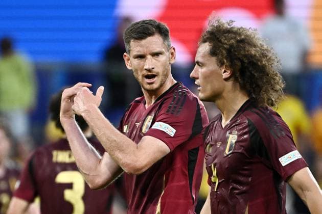 240622 EURO2024 BELGIUM VS ROMANIA Jan Vertonghen (5) of Belgium pictured with Wout Faes (4) of Belgium during a soccer game between the national teams of Belgium, called the Red Devils and Romania on the second matchday in Group E in the group stage of the UEFA EURO, EM, Europameisterschaft,Fussball 2024 tournament , on Saturday 22 June 2024 in Cologne , Germany . PHOTO Isosport Maarten Straetemans Cologne GERMANY  Copyright: xx 466962