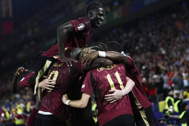Belgium s Kevin De Bruyne and Belgium s Amadou Onana celebrate after scoring during a soccer game between Belgian national soccer team Red Devils and Romania, Saturday 22 June 2024 in Cologne, Germany, the second match in the group stage of the UEFA EURO, EM, Europameisterschaft,Fussball 2024 European championships. BRUNOxFAHY  x95084601x