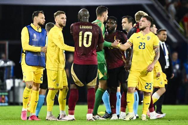 Belgium s Romelu Lukaku, Belgium s Orel Mangala and Romania s Deian Sorescu react after a soccer game between Belgian national soccer team Red Devils and Romania, Saturday 22 June 2024 in Cologne, Germany, the second match in the group stage of the UEFA EURO, EM, Europameisterschaft,Fussball 2024 European championships. DIRKxWAEM  x95085530x