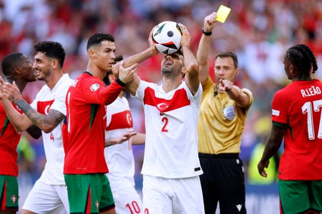 CELIK Zeki Team Tuerkei mit RONALDO UEFA Fussball EURO 2024 in Deutschland Vorrundenspiel Gruppe F Tuerkei - Portugal 0 : 3 am 22.06.2024 in Dortmund DFL REGULATIONS PROHIBIT ANY USE OF PHOTOGRAPHS as IMAGE SEQUENCES and or QUASI-VIDEO Copyright: xLacixPerenyix