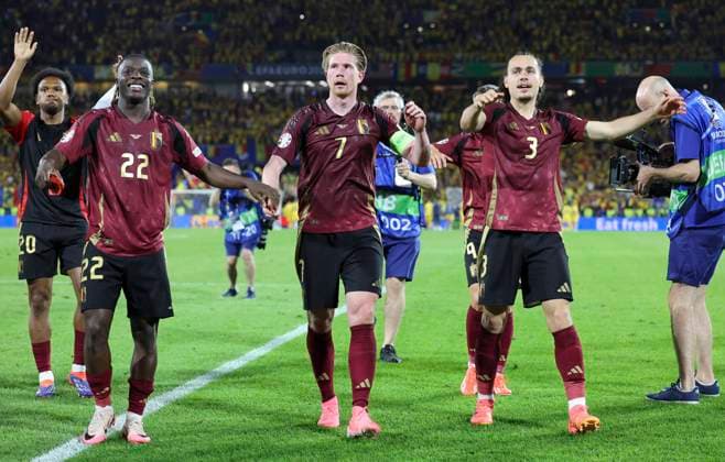 Belgium v Romania UEFA EURO, EM, Europameisterschaft,Fussball 2024 Group E The Belgium players celebrate victory at the end of the UEFA Euro 2024 Group E match at RheinEnergieStadion, Cologne Copyright: xPaulxChestertonx FIL-20284-0215 UK Newspapers OUT