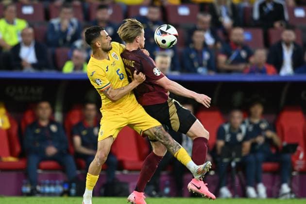 Kevin De Bruyne (Belgium)Marius Marin (Romania) during the UEFA EURO, EM, Europameisterschaft,Fussball Germany 2024 match between Belgium 2-0 Romania at Cologne Stadium on June 22, 2024 in Cologne, Germany. Noxthirdxpartyxsales  (257330972)