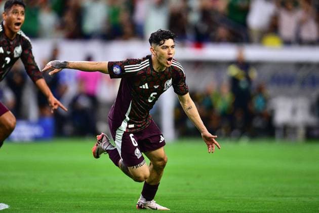 RECORD DATE NOT STATED Copa America USA 2024 Mexico vs Jamaica Gerardo Arteaga celebrates his goal 1-0 of Mexico during the game between Mexican national team, Nationalteam (Mexico) and Jamaica as part of the CONMEBOL Copa America USA 2024 group B, at NRG Stadium, on June 22, 2024 in Houston, Texas, United States. HOUSTON TEXAS UNITED STATES  Copyright: xAdrianxMaciasx 20240622214647_CA_GB_2024_MEX_JAM_ARTEAGA192