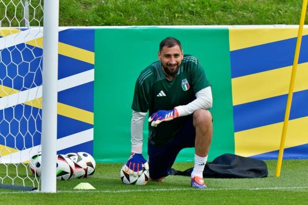 Gianluigi Donnarumma of Italy during UEFA EURO, EM, Europameisterschaft,Fussball 2024 - Italy training session, UEFA European Football Championship in Iserlohn, Germany, June 23 2024  Copyright: xx xx IPA_Agency_IPA47397904