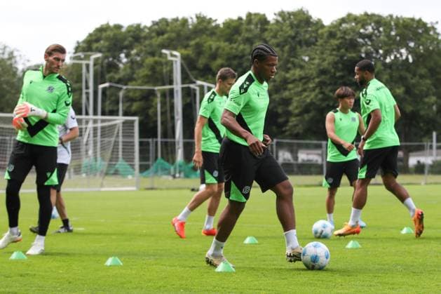 23.06.2024, xtgx, Fussball 2. Bundesliga, Hannover 96 Auftakttraining emspor, v.l. Jessic Ngankam (Hannover) (DFL DFB REGULATIONS PROHIBIT ANY USE OF PHOTOGRAPHS as IMAGE SEQUENCES and or QUASI-VIDEO) Hannover