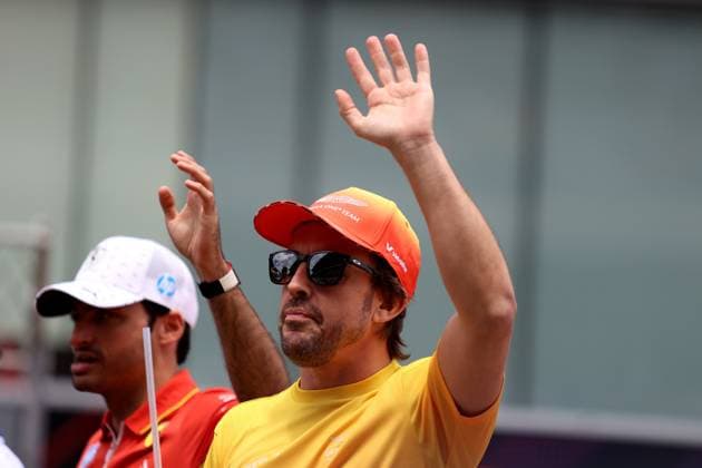 23.06.2024, xrarjax, Motorsport FIA Formel 1, Großer Preis von Spanien emspor, v.l. Fahrerparade Fernando Alonso (Aston Martin) Startnummer 14 Barcelona