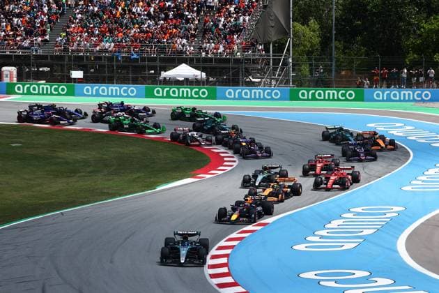 F1 Spanish Grand Prix 2024 Start of the Formula 1 Spanish Grand Prix at Circuit de Barcelona-Catalunya in Barcelona, Spain on June 23, 2024. Barcelona Spain  Copyright: xJakubxPorzyckix originalFilename:porzycki-f1spanis240623_npFse.jpg
