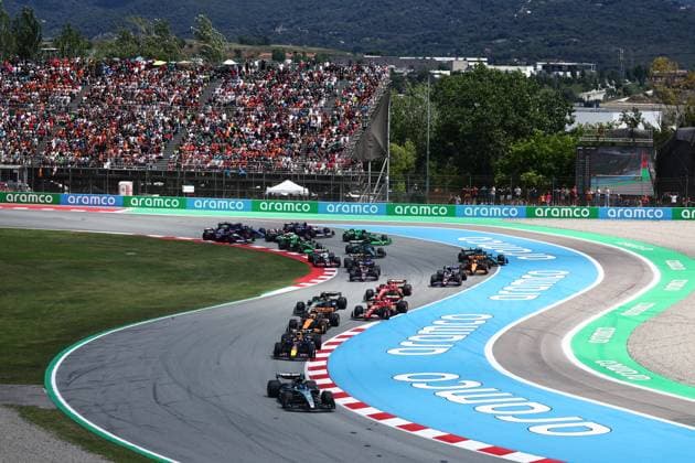 F1 Spanish Grand Prix 2024 Start of the Formula 1 Spanish Grand Prix at Circuit de Barcelona-Catalunya in Barcelona, Spain on June 23, 2024. Barcelona Spain  Copyright: xJakubxPorzyckix originalFilename:porzycki-f1spanis240623_nplFL.jpg