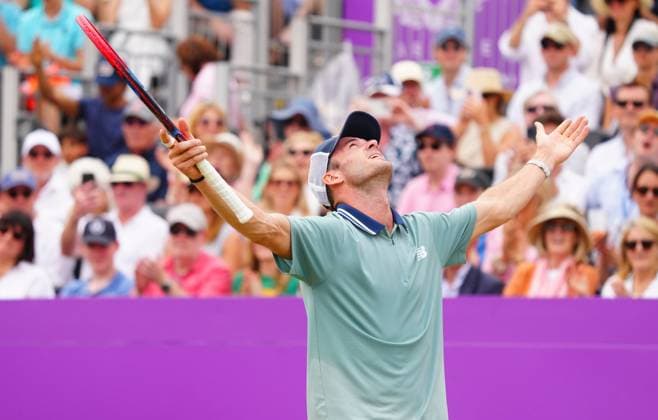 Tommy Paul celebrates winning Queens with his partner Paige Lorenze Cinch Championships, Day 7, Tennis, Queen s Club, London, UK - 23 June 2024  Copyright: xJavierxGarcia Shutterstockx 14543336l