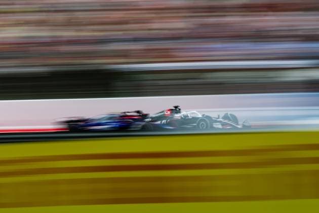 27 HULKENBERG Nico (ger), Haas F1 Team VF-24 Ferrari, action during the Formula 1 Aramco Gran Premio de Espana 2024, 10th round of the 2024 Formula One World Championship, WM, Weltmeisterschaft from June 21 to 23, 2024 on the Circuit de Barcelona-Catalunya, in Montmeló, Spain - F1 - SPANISH GRAND PRIX 2024 DPPI Panoramic  240623_R10_SPAGNA_DP_XB3_1477