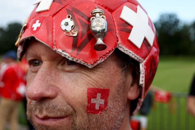 Switzerland fans arrive for the match Switzerland v Germany, UEFA European Championship, EM, Europameisterschaft 2024, Group A, Football, Frankfurt Arena, Frankfurt am Main, Germany, 23 Jun 2024 EDITORIAL USE ONLY No use with unauthorised audio, video, data, fixture lists, club league logos or live services. Online in-match use limited to 120 images, no video emulation. No use in betting, games or single club league player publications.  Copyright: xMattxWest Shutterstockx 14548071p