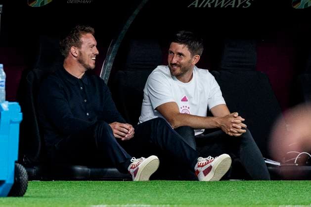 UEFA EURO, EM, Europameisterschaft,Fussball 2024: Schweiz - Deutschland; 23.06.2024 Julian Nagelsmann (Deutschland, Cheftrainer) mit Assistenztrainer Benjamin Glück. UEFA EURO 2024: Schweiz - Deutschland; Frankfurt Arena, Frankfurt am 23.06.2024 Copyright: xBEAUTIFULxSPORTS Wunderlx