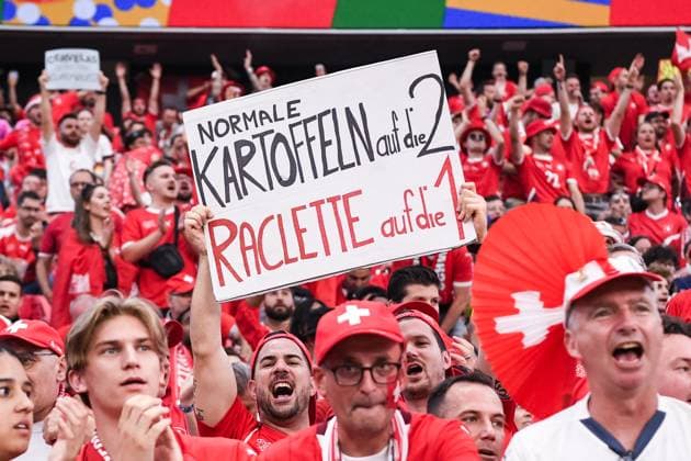 FRANKFURT AM MAIN, GERMANY - JUNE 23: fans of Switzerland during the UEFA EURO, EM, Europameisterschaft,Fussball 2024 group stage match between Switzerland and Germany at Frankfurt Arena on June 23, 2024 in Frankfurt am Main, Germany. Frankfurt am Main Frankfurt Arena Hesse Germany Copyright: xJustPictures.ch ManuelxWinterbergerx jp-en-EuSpIm-JP4_MAN_Scotland_Swiss_19Jun2024_CO_00048