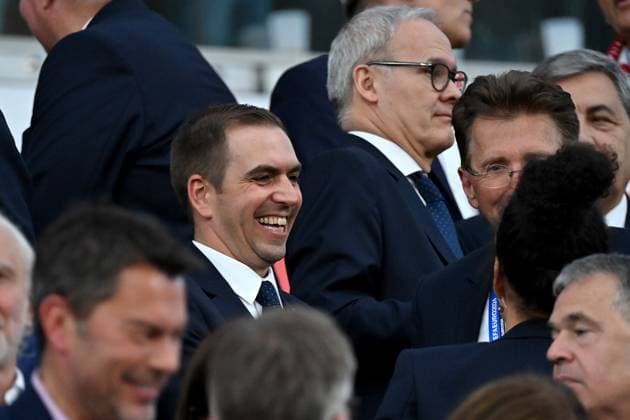 23.06.2024, xjrdrx, Fussball EM 2024, Schweiz - Deutschland emspor, v.l. Philipp Lahm (DFL DFB REGULATIONS PROHIBIT ANY USE OF PHOTOGRAPHS as IMAGE SEQUENCES and or QUASI-VIDEO) Frankfurt