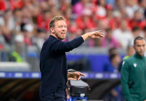 Trainer Bundestrainer Julian NAGELSMANN(GER) Gestik, Geste, klatscht, Vorrunde 3. Spieltag, Gruppe A, Match M25, Schweiz (SUI) - Deutschland (GER), am 23.06.2024 in Frankfurt Deutschland. Fussball Europameisterschaft 2024 vom 14.06. - 14.07.2024 in Deutschland. Â