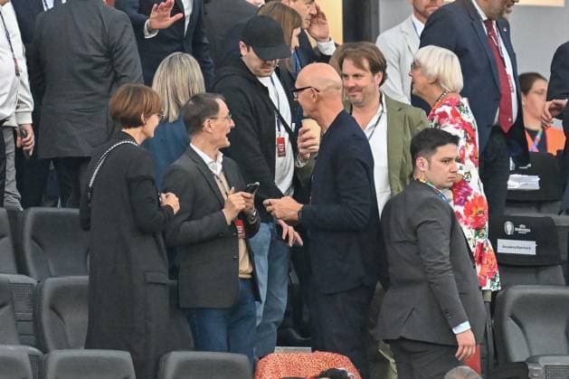 23.06.2024, xscotx, Fussball EM 2024, Schweiz - Deutschland, emspor, v.l. Karl Lauterbach Frankfurt am Main