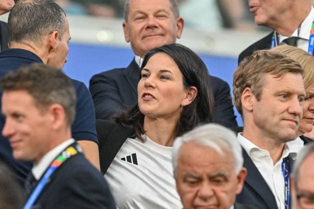23.06.2024, xscotx, Fussball EM 2024, Schweiz - Deutschland, emspor, v.l. Annalena Baerbock Frankfurt am Main
