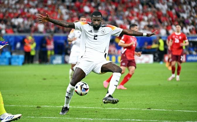 Fussball, Europameisterschaft, EURO 2024, Gruppe A, Frankfurt Arena: Schweiz - Deutschland; Antonio Rüdiger (GER). Aktion, Einzelbild.