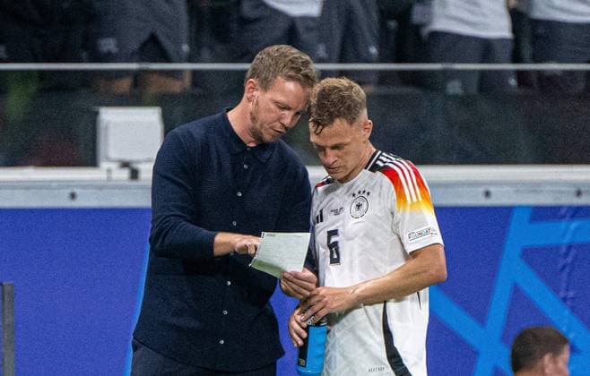 Fußball, Herren, Saison 2023 24, Euro EM 2024, Gruppe A (3. Spieltag) in Frankfurt, Schweiz - Deutschland, Bundestrainer Julian Nagelsmann (Deutschland), Joshua Kimmich (Deutschland), 23.06. 2024, Copyright: xMatthiasxKochx