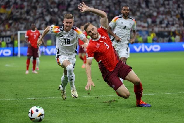 Silvan Widmer (Schweiz, 03) und Maximilian Mittelstaedt (GER, 18) , Fussball, UEFA , Europa Meisterschaft, (Gruppe A) 2024, Schweiz vs. Deutschland, 23.06.2024, Frankfurt Arena, Frankfurt, Deutschland Frankfurt Frankfurt Arena Hessen Deutschland Copyright: xGrantxHubbsx