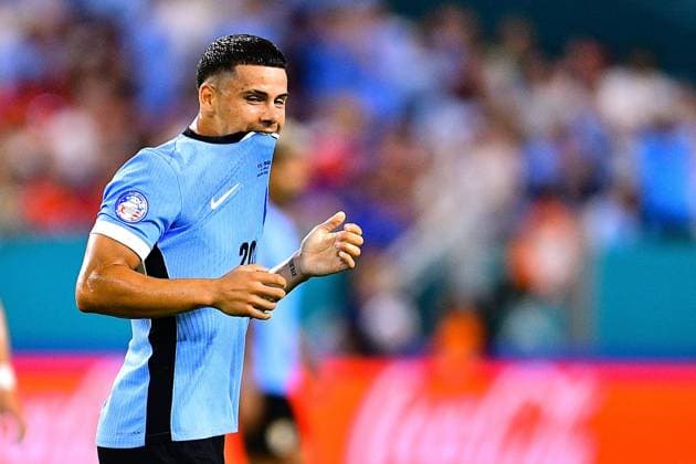 RECORD DATE NOT STATED Copa America USA 2024 Uruguay vs Panama Maximiliano Araujo celebrates his goal 1-0 of Uruguay during the game between Uruguay and Panama as part of the CONMEBOL Copa America USA 2024 group C, at Hard Rock Stadium, on June 23, 2024 in Miami Gardens, Florida, United States. MIAMI FLORIDA UNITED STATES  Copyright: xAdrianxMaciasx 20240623203643_CA_GC_2024_URU_PAN_ARAUJO45