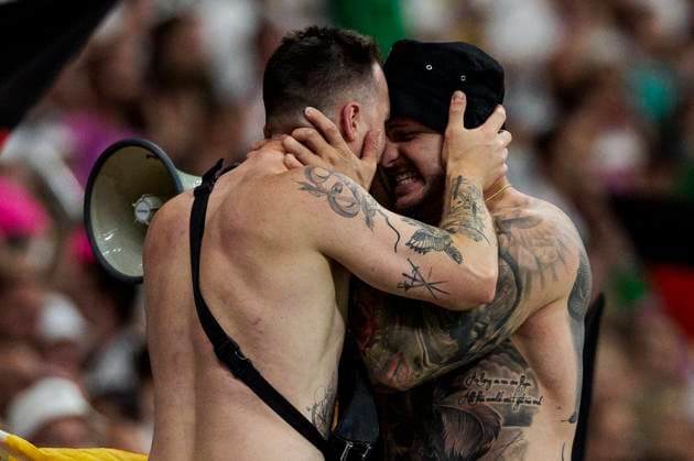 UEFA EURO, EM, Europameisterschaft,Fussball 2024: Schweiz - Deutschland; 23.06.2024 Die deutschen Vorsänger feiern das Tor. UEFA EURO 2024: Schweiz - Deutschland; Frankfurt Arena, Frankfurt am 23.06.2024 Copyright: xBEAUTIFULxSPORTS Wunderlx