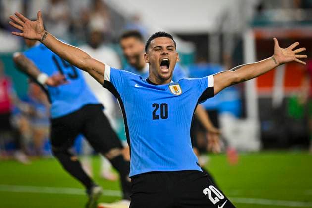 CONMEBOL Copa America 2024 - Group C Uruguay Vs Panama Uruguay defender Maximiliano Araujo (20) is celebrating the goal during the CONMEBOL Copa America 2024 group C soccer match between Uruguay and Panama at Hard Rock Stadium in Miami, Florida, on June 23, 2024. Miami,Florida Florida United States  Copyright: xMiguelxRodriguezx originalFilename:rodriguezcarrilo-conmebol240623_npwVM.jpg