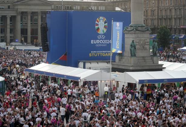 23.06.24 Euro 2024 Festival Stuttgart Deutschland, Stuttgart, 23.06.2024, Fussball, UEFA EURO, EM, Europameisterschaft,Fussball 2024, Stuttgart Schlossplatz Fan Festival Public Viewing: .