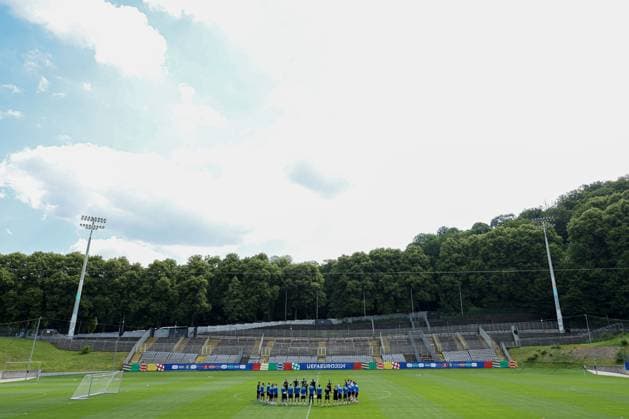 EURO 2024, Nationalteam Slowenien, Training A general view during training Slovenia Training, UEFA European Championship, EM, Europameisterschaft 2024, Group C, Football, Stadion am Zoo, Wuppertal, Germany, 24 Jun 2024 EDITORIAL USE ONLY No use with unauthorised audio, video, data, fixture lists, club league logos or live services. Online in-match use limited to 120 images, no video emulation. No use in betting, games or single club league player publications. Copyright: xPaulxCurrie Shutterstockx 14555190ai