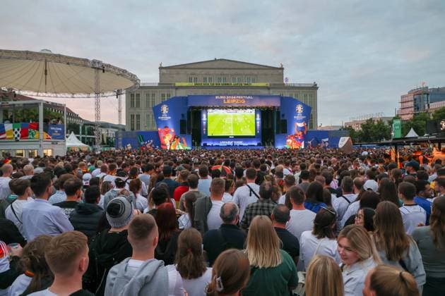 EURO 2024 Festival Leipzig UEFA EURO, EM, Europameisterschaft,Fussball 2024 Leipzig, 23.06.2024, Augustusplatz, UEFA EURO 2024, UEFA EURO 2024 Festival , Im Bild: Public Viewing Schweiz - Deutschland ,