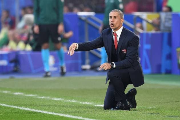 Fußball UEFA EURO, EM, Europameisterschaft,Fussball 2024 Gruppenphase 3. Spieltag Albanien - Spanien am 24.06.2024 in der Düsseldorf Arena in Düsseldorf Sylvinho ( Trainer Cheftrainer Albanien )