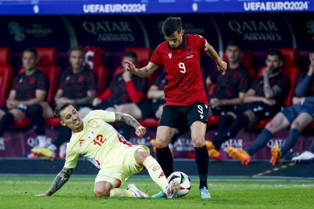 DUSSELDORF, Dusseldorf Arena ,24-06-2024 , European Football Championship Euro2024, Group stage match no.27 between Albania and Spain, Spain player Alejandro Grimaldo and Albania player Jasir Asani Albania - Spain (Euro2024)  x25588571x Copyright: