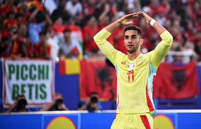 Russia Soccer Euro 2024 Albania - Spain 8715835 24.06.2024 Spain s Ferran Torres celebrates his goal during the UEFA EURO, EM, Europameisterschaft,Fussball 2024 Group B soccer match between Albania and Spain at the Duesseldorf Arena in Duesseldorf, Germany. Alexey Filippov Sputnik Dusseldorf Germany  Copyright: xAlexeyxFilippovx