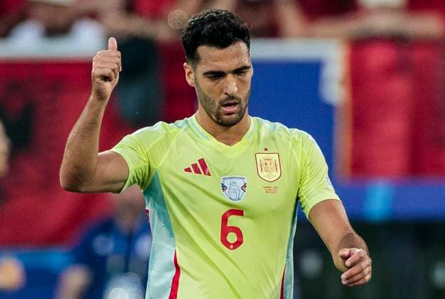 UEFA EURO, EM, Europameisterschaft,Fussball 2024: Albanien - Spanien; 24.06.2024 Mikel Merino (Spanien, 06). UEFA EURO 2024: Albanien - Spanien; Arena Düsseldorf, Düsseldorf, am 24.06.2024 Copyright: xBEAUTIFULxSPORTS Meuselx