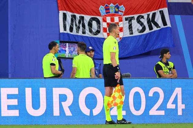 2024.06.24 Lipsk Pilka nozna Reprezentacja Mistrzostwa Europy EURO 2024 Niemcy Chorwacja - Wlochy N z var Foto Pawel Andrachiewicz PressFocus 2024.06.24 Lipsk Football European Championships 2024 EURO 2024 Germany Croatia - Italy var Credit: Pawel Andrachiewicz PressFocus NEWSPIX.PL --- Newspix.pl POLAND OUT!  20240624_xPF_PA078