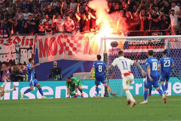 UEFA European Football Championship - UEFA EURO, EM, Europameisterschaft,Fussball 2024 - Croatia vs Italy Leipzig, Germany 24.06.2024: Luca Modric of Croatia score the goal 1-0 during the UEFA EURO 2024 Matchday 3, group stage B football match between Croatia vs Italy at Leipzig Stadium. Leipzig Germany  Copyright: xIPAxSport ABACAx
