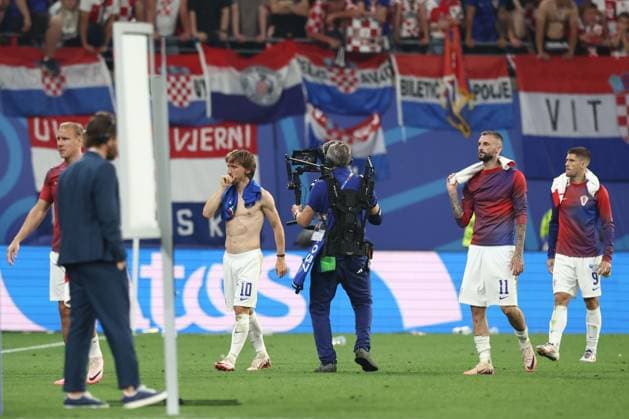A dejected Luka Modric of Croatia after the full time whistle Croatia v Italy, UEFA European Championship, EM, Europameisterschaft 2024, Group B, Football, Leipzig Stadium, Leipzig, Germany, 24 Jun 2024 EDITORIAL USE ONLY No use with unauthorised audio, video, data, fixture lists, club league logos or live services. Online in-match use limited to 120 images, no video emulation. No use in betting, games or single club league player publications. Copyright: xMattxWest Shutterstockx 14551036cx