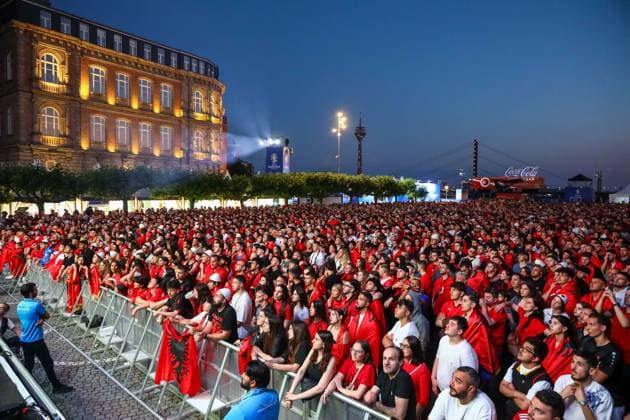 Fan Zone Burgplatz in Düsseldorf - Public Viewing: UEFA EURO, EM, Europameisterschaft,Fussball 2024 - Albanien gegen Spanien; 24.06.2024 Fan Zone Burgplatz in Düsseldorf - Public Viewing: UEFA EURO 2024 - Albanien gegen Spanien am 24.06.2024, Düsseldorf. - Copyright: xBEAUTIFULxSPORTS KennyxBeelex