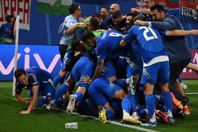Mattia Zaccagni (Italy) celebrates after scoring his team s first goal during the UEFA EURO, EM, Europameisterschaft,Fussball Germany 2024 match between Croatia 1-1 Italy at Leipzig Stadium on June 24, 2024 in Leipzig, Germany. Noxthirdxpartyxsales  (257549858)
